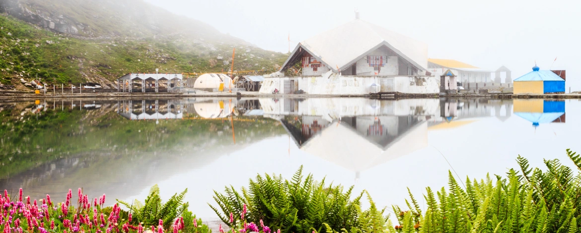 Valley of Flowers-Hemkund Sahib - Ex Delhi Tour